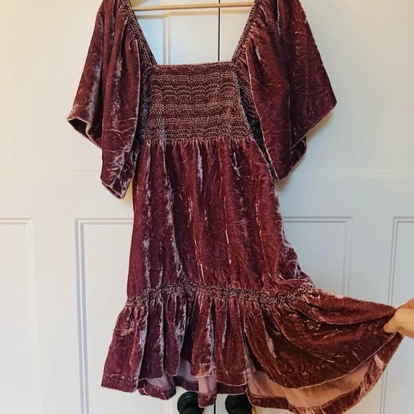 Free People Mauve Velvet Easy To Love Babydoll Flare Sleeve Tiered Mini Dress M - Picture 3 of 6